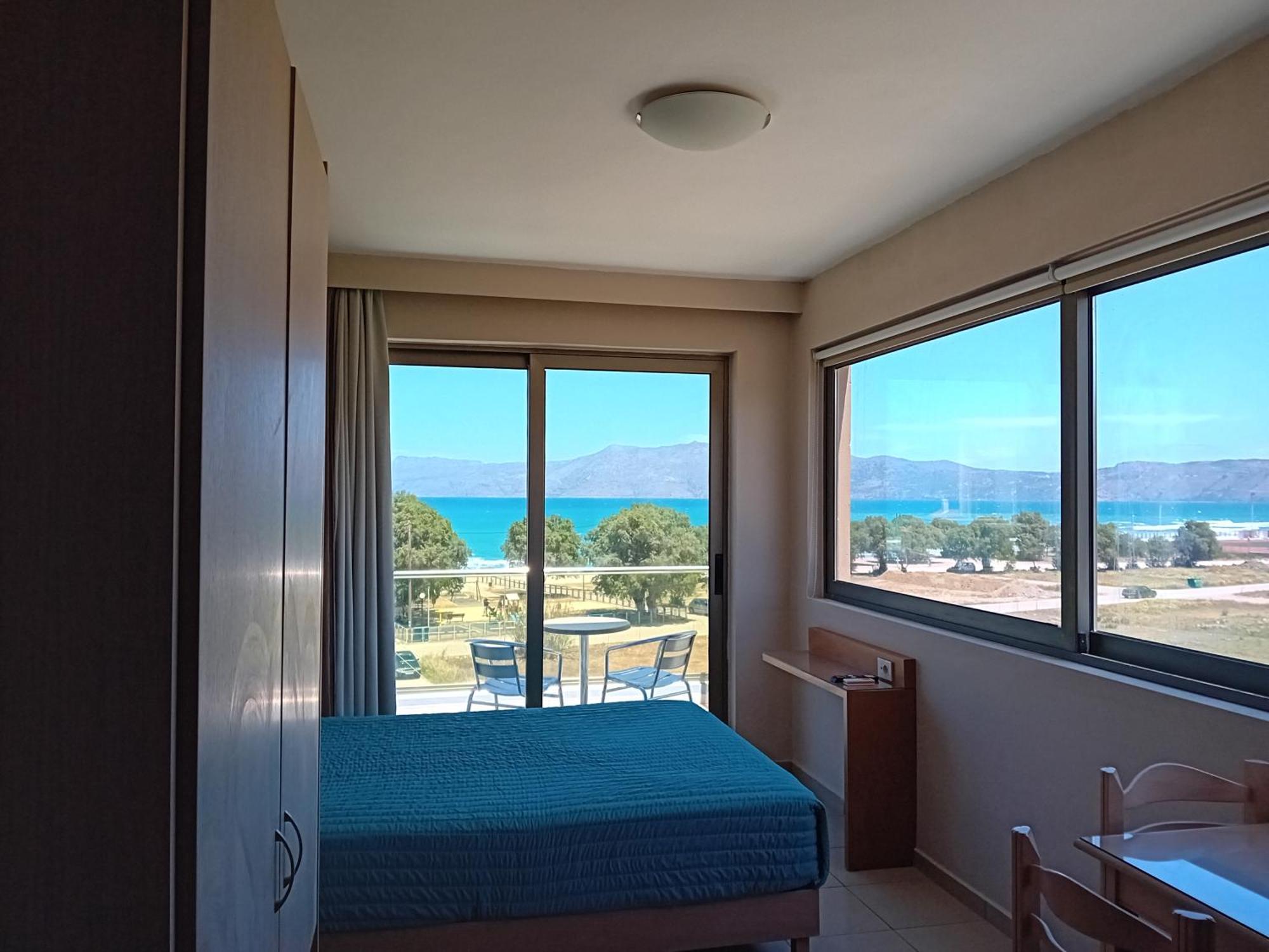 Crystal Bay Hotel Kíssamos Dış mekan fotoğraf